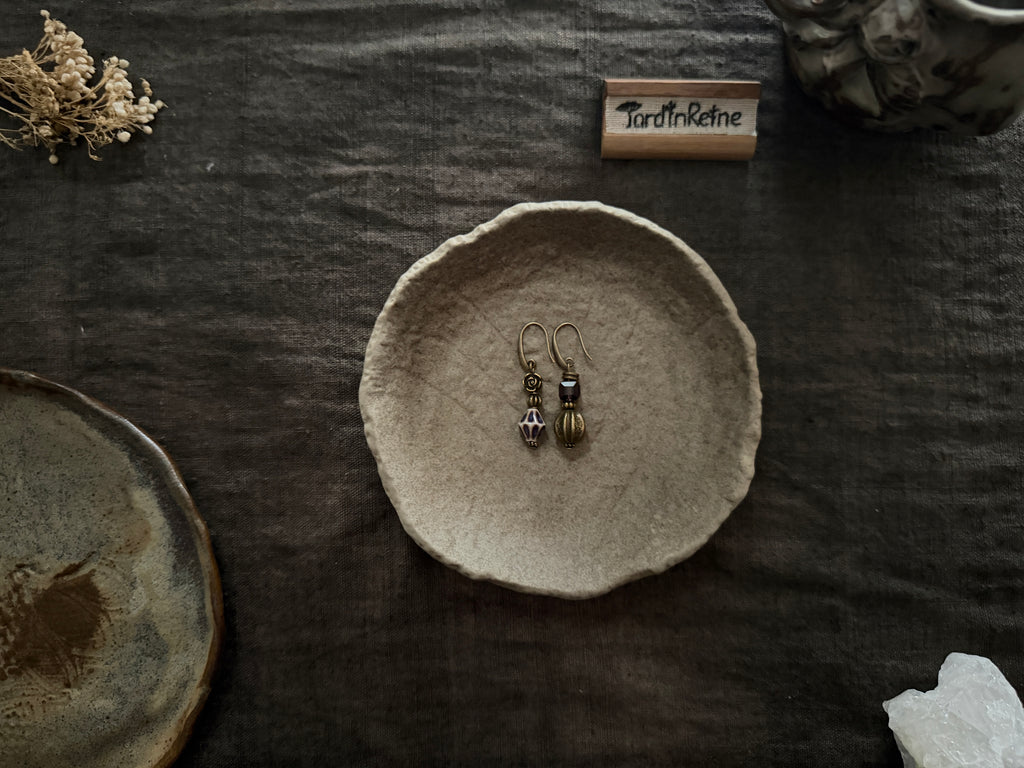 Violet Vase——Violet Ceramic Earrings