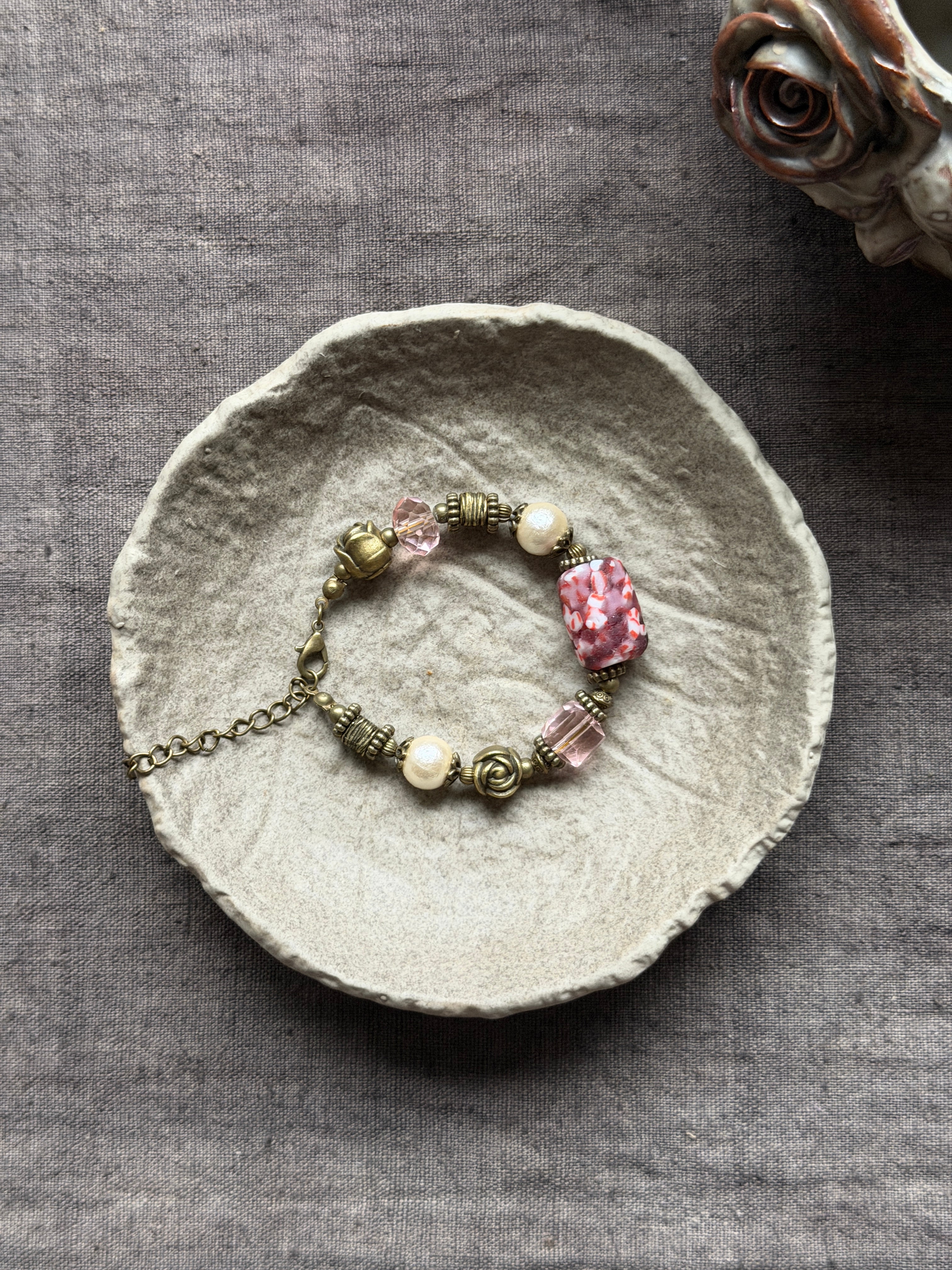 Blush Rosette——Pink Glazed Glass Brass Vintage Bracelet
