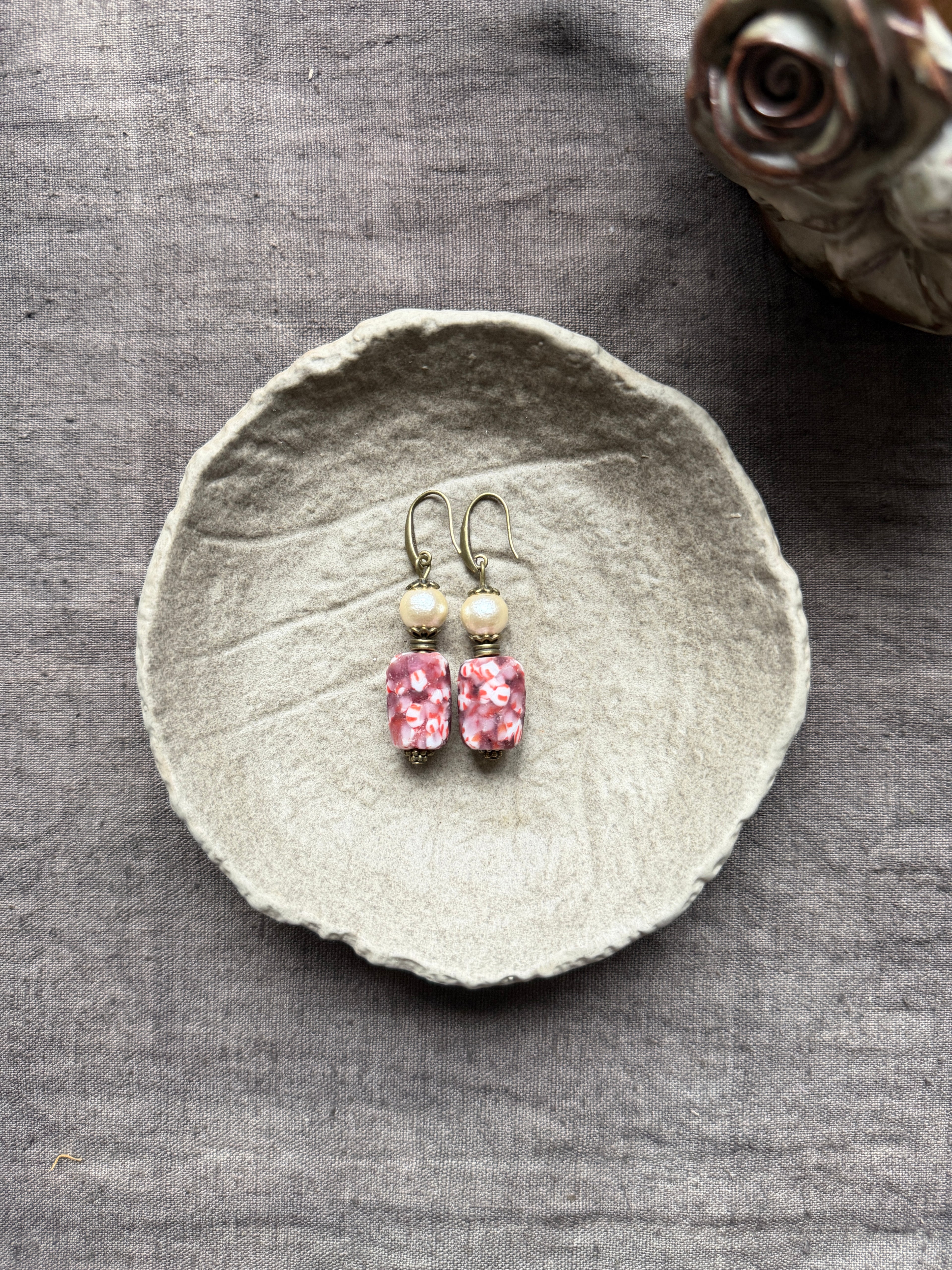 Blush Rosette——Pink Glazed Glass Brass Vintage Earrings